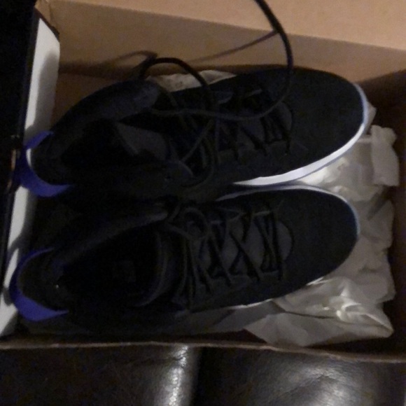 Jordan lift offs - Picture 2 of 3